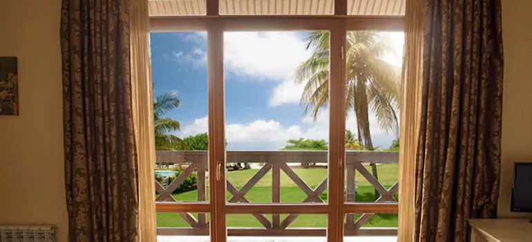 Residential Garden Window Enclosure Repair in Eustis, FL