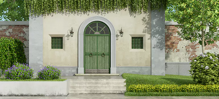 Weatherproof Screen Door in Eustis, FL